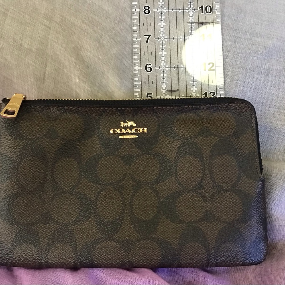 COACH DOUBLE ZIPPER CLUTCH WALLET ORGANIZER 8X5 large